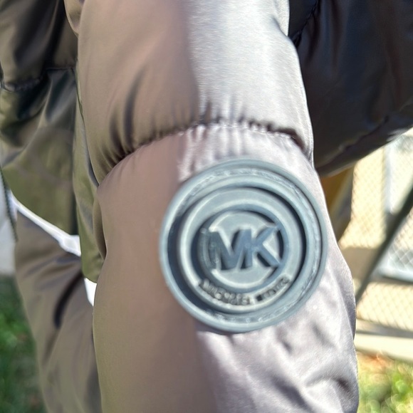 Michael Kors Black Puffer Jacket - Picture 13 of 16
